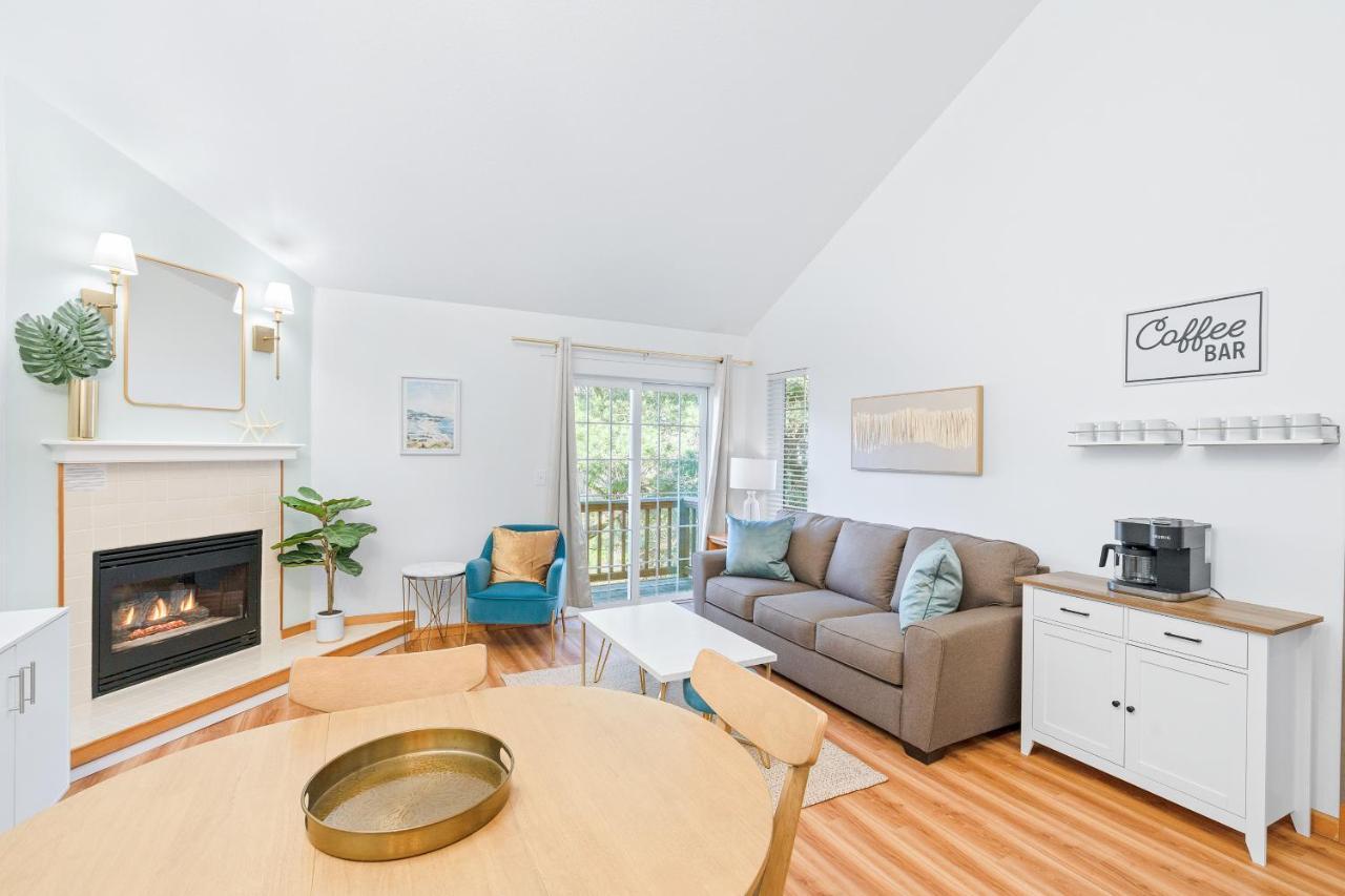 Cannon Beach Vibes, Steps To The Beach,Wifi,3 Full Bedroom En Suites With 3 Fireplaces,Near Downtown 외부 사진